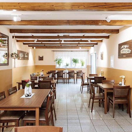 Hotel Gostisce Krivograd Prevalje Zewnętrze zdjęcie