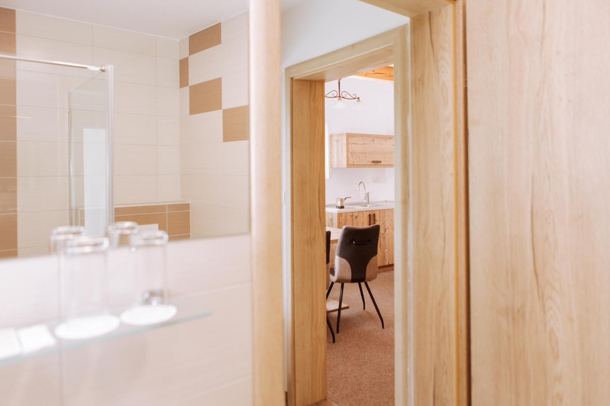 Hotel Gostisce Krivograd Prevalje Pokój zdjęcie