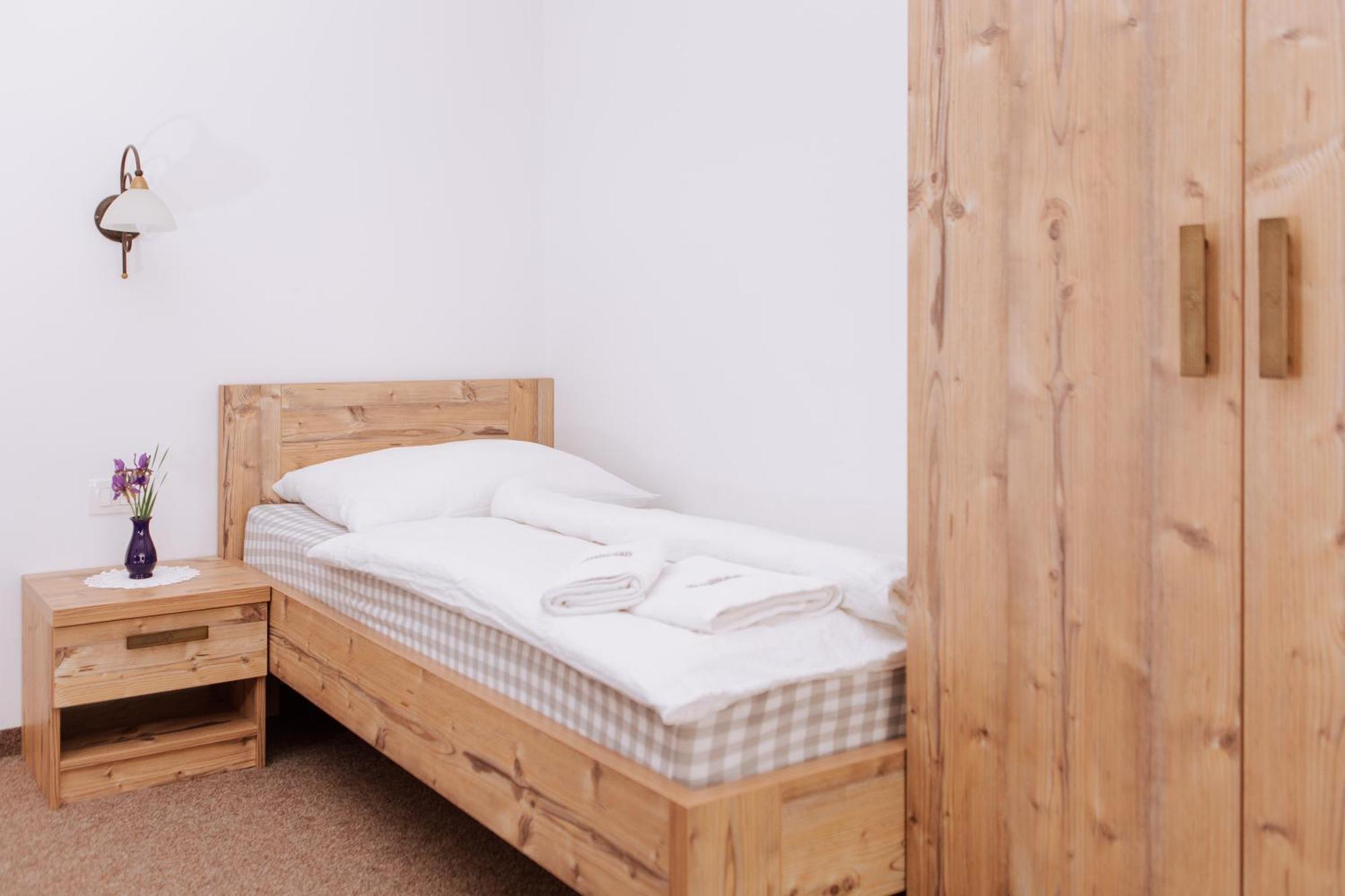 Hotel Gostisce Krivograd Prevalje Pokój zdjęcie