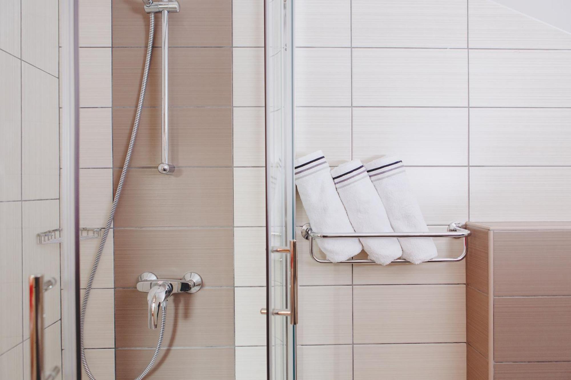 Hotel Gostisce Krivograd Prevalje Pokój zdjęcie