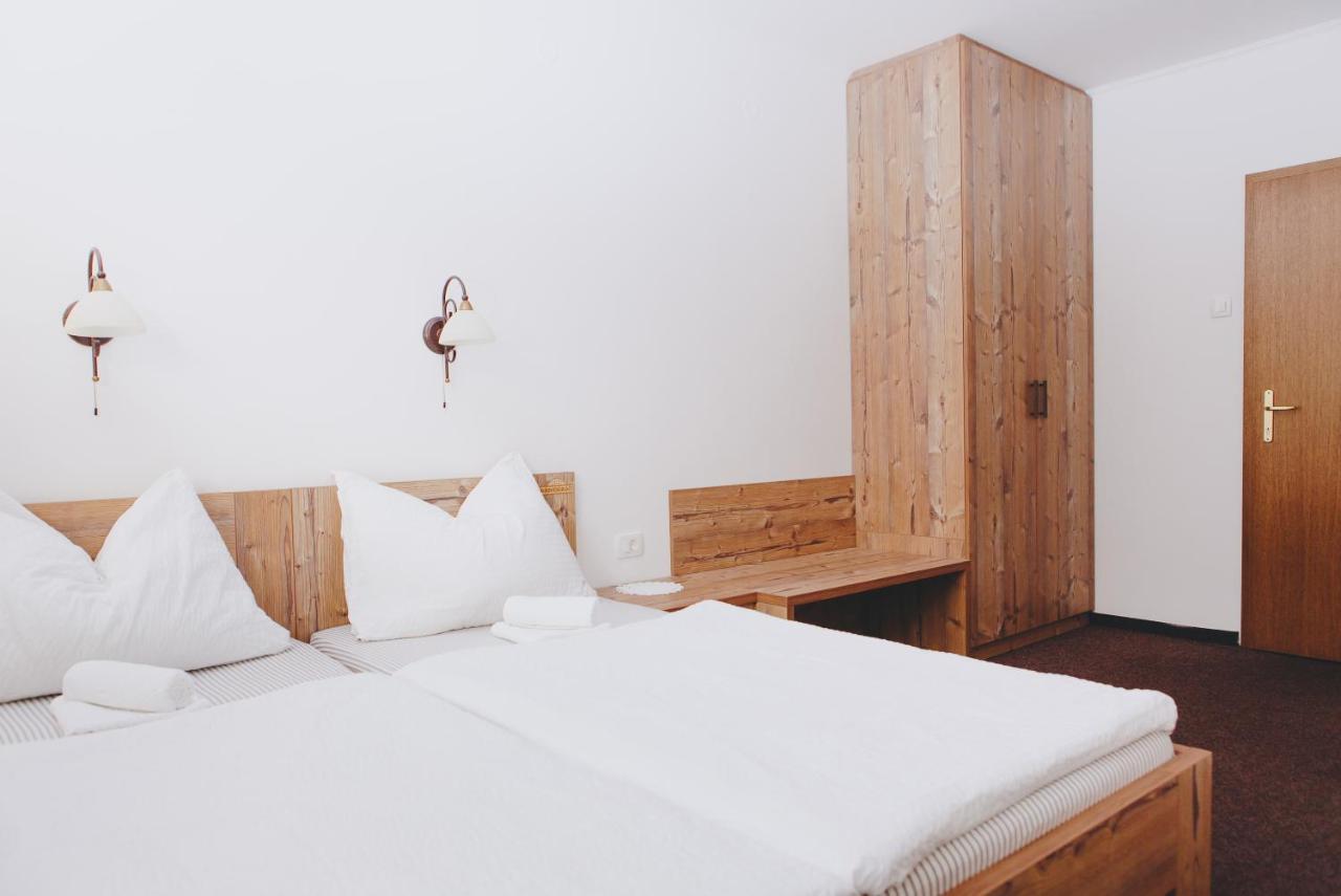 Hotel Gostisce Krivograd Prevalje Zewnętrze zdjęcie